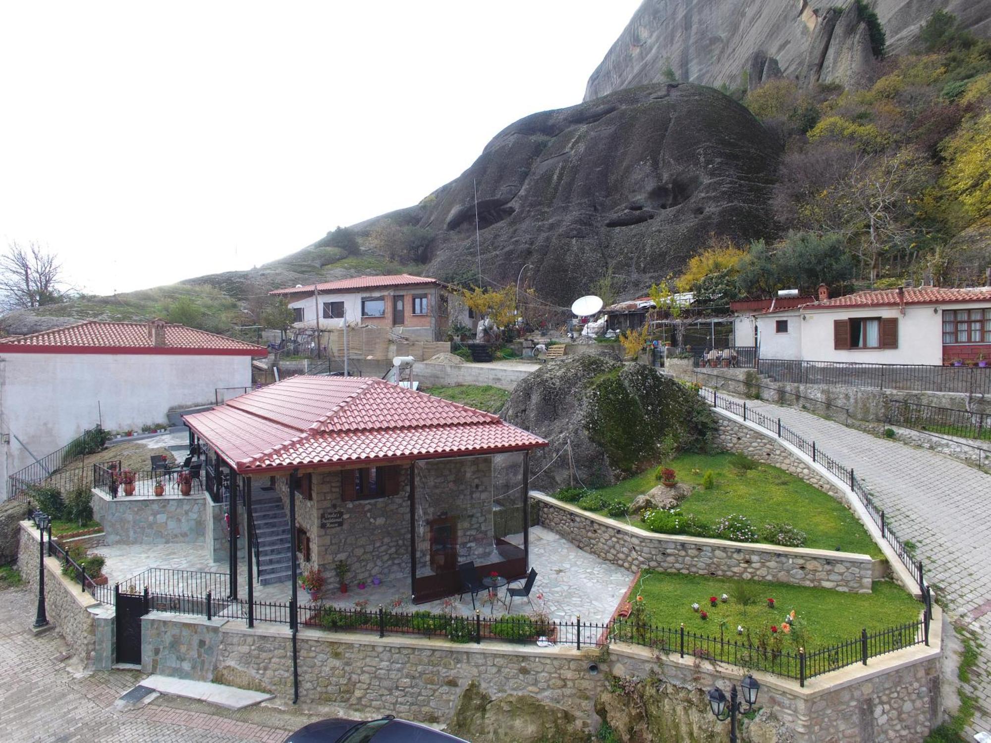 Voulas Traditional House Meteora 1 カランバカ エクステリア 写真